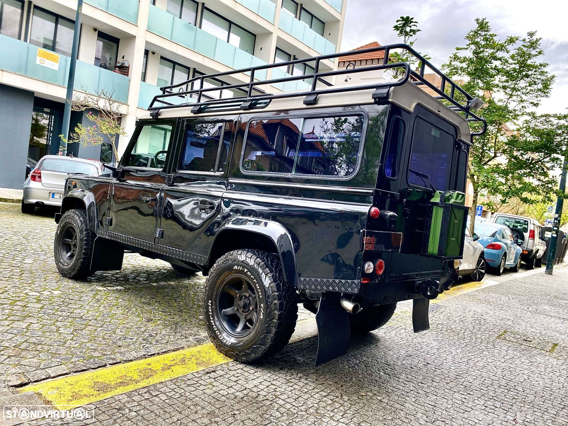 Land Rover Defender 110 2.5 TD5 Metal Top - 16