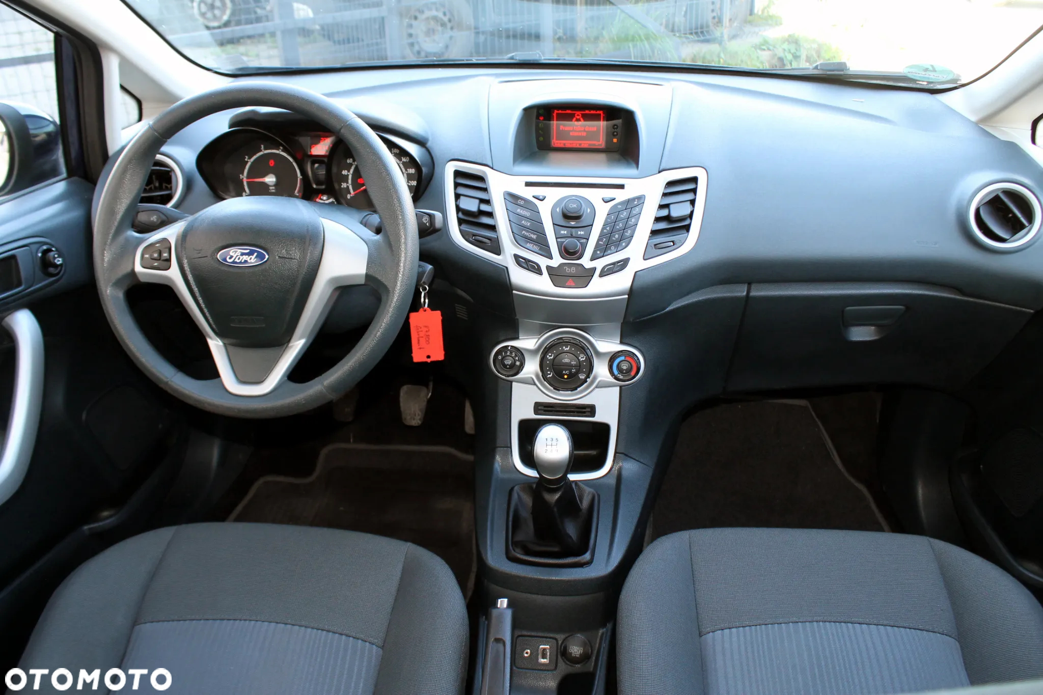 Ford Fiesta 1.25 Ambiente - 9