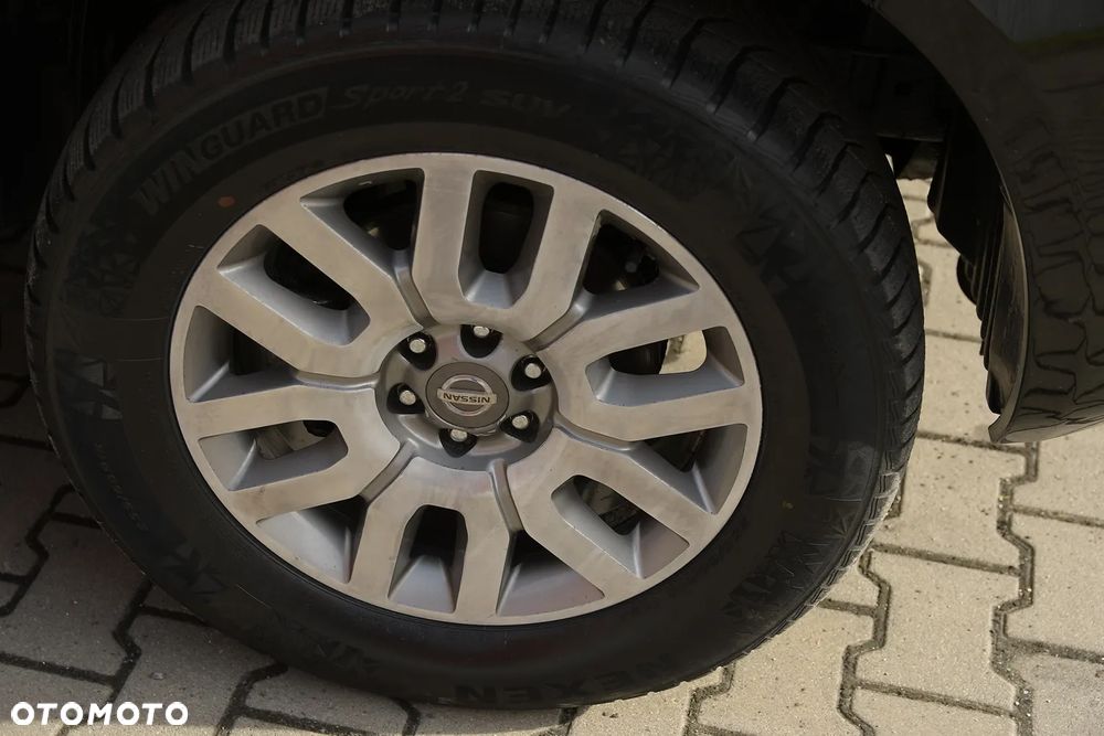Nissan Navara 3.0 D V6 Platinum Long EU5 - 15