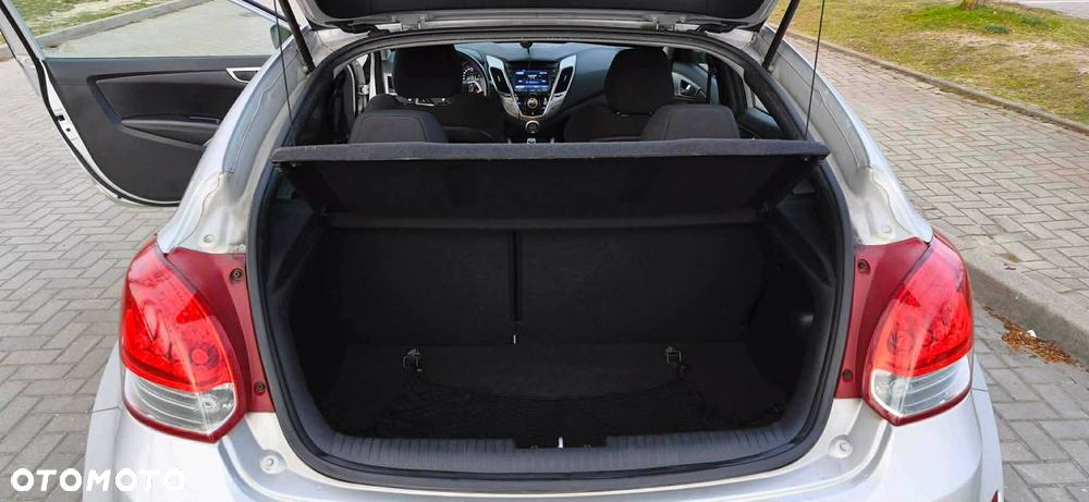 Hyundai Veloster 1.6 GDI Style - 7