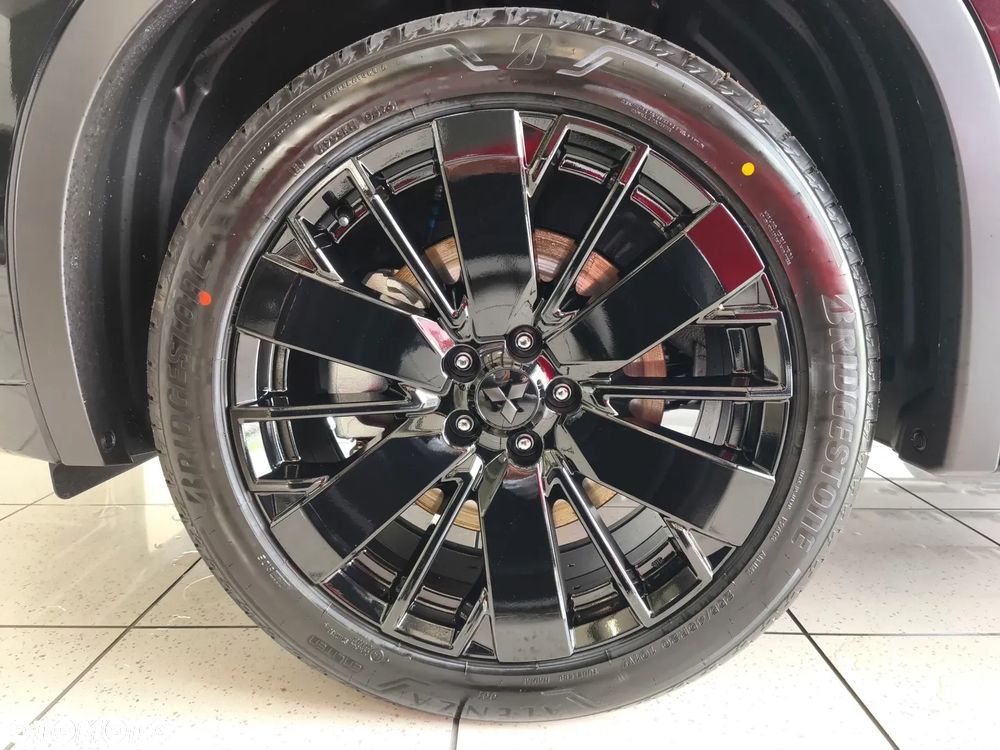 Mitsubishi Outlander Black Edition - 26