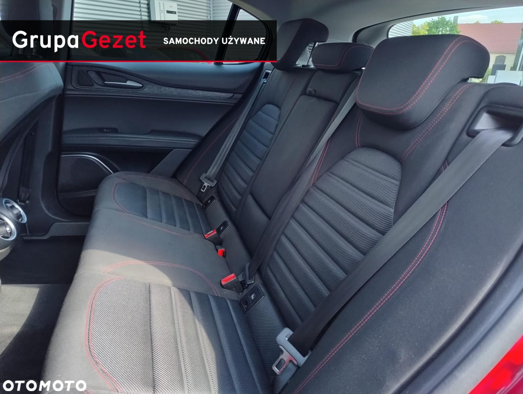Alfa Romeo Stelvio - 11