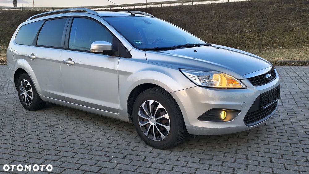 Ford Focus 1.6 16V Style - 8