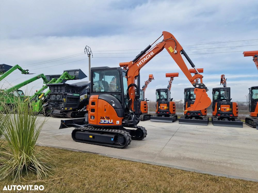 Hitachi 3,7t, ZX33U-6, cupla rapida+2 cupe excavare+cupa taluz, inst picon, Aer conditionat, lama nivelare, produs in JAPONIA, garantie 1an, posibilitate leasing-44.900 EUR+Tva - 1