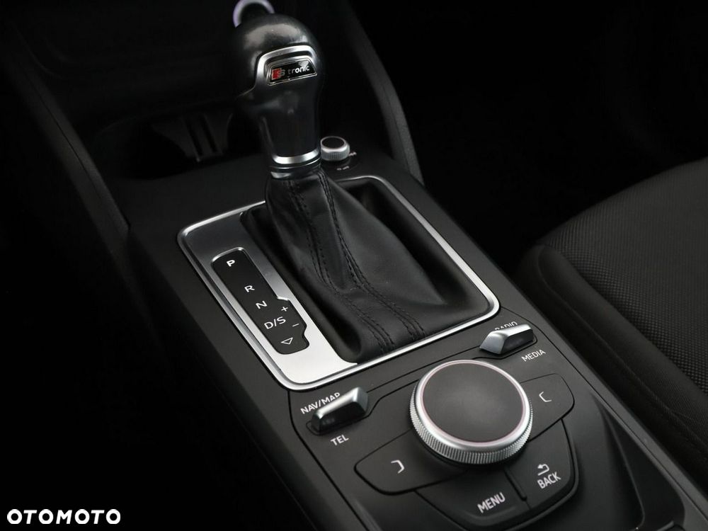 Audi Q2 2.0 TDI Quattro S tronic design - 27