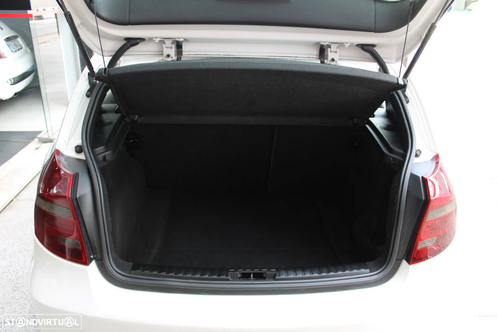 BMW 118 d Pack M - 45