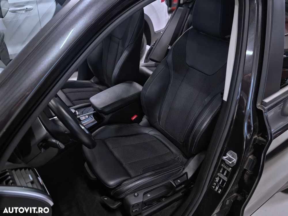 BMW X3 xDrive20d Aut. - 9