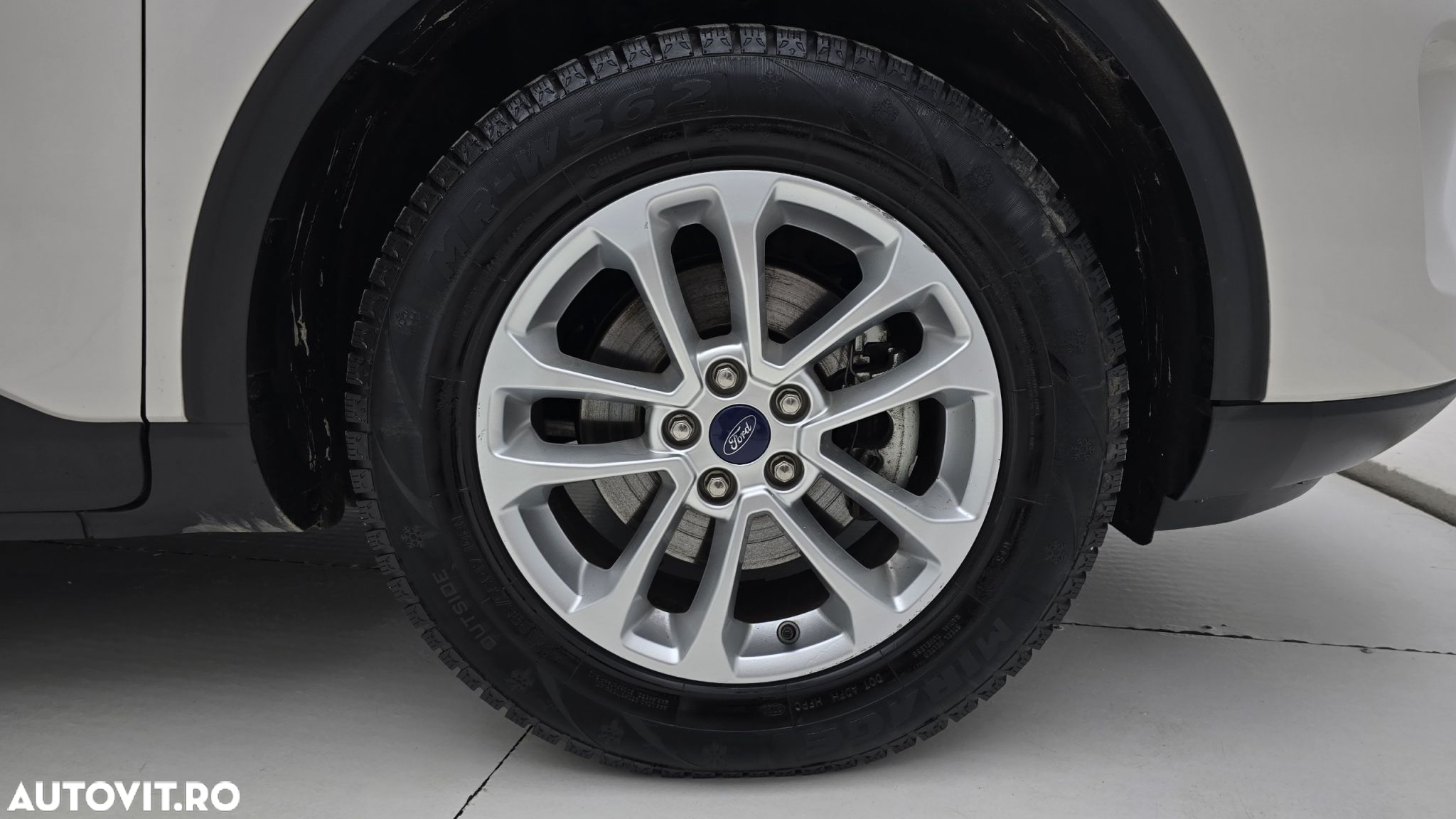 Ford Kuga 2.5 Duratec FHEV FWD Titanium - 23