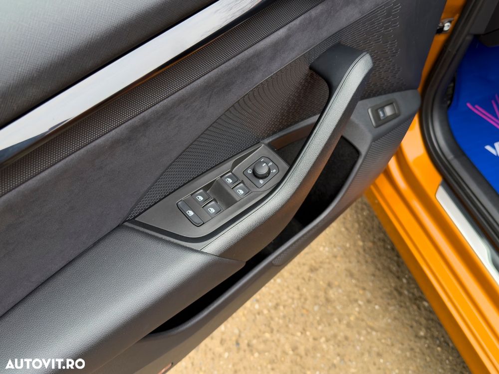 Skoda Octavia 2.0 245 TSI DSG RS - 34