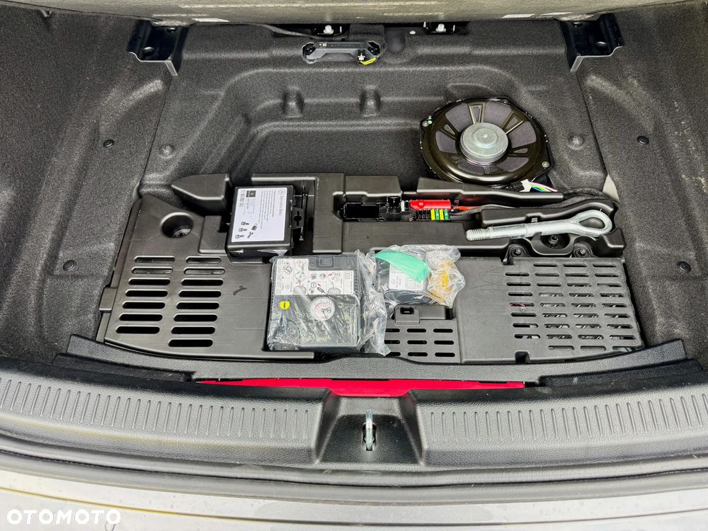 Mercedes-Benz Klasa A 200 7G-DCT Advanced AMG Line - 32