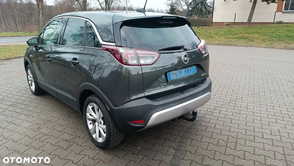 Opel Crossland X 1.2 T Design Line S&S - 4