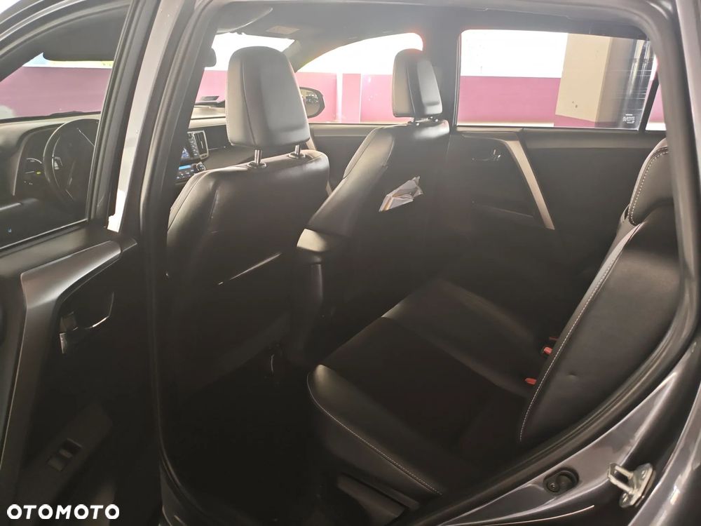 Toyota RAV4 Hybrid Prestige 4x4 - 7