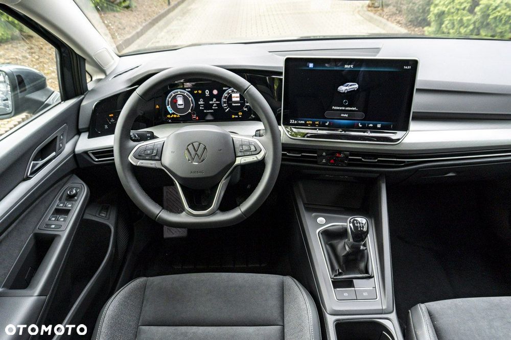 Volkswagen Golf - 15