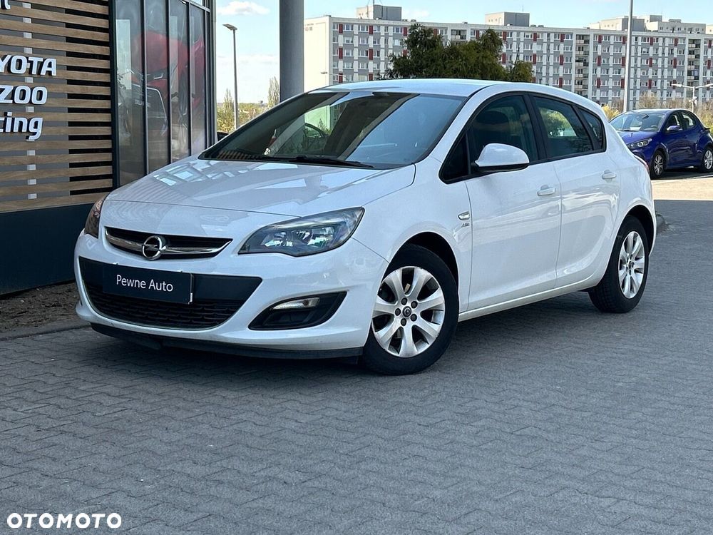 Opel Astra - 1