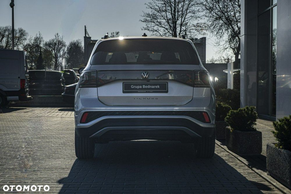 Volkswagen T-Cross - 8