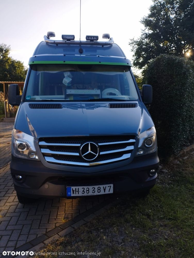 Mercedes-Benz Sprinter - 5