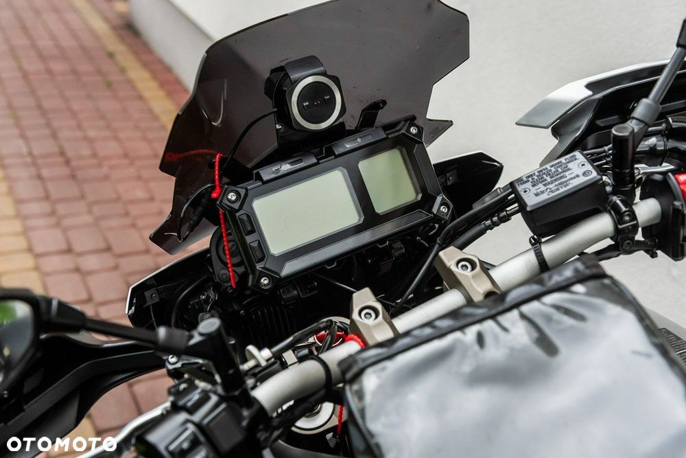 Yamaha MT - 9