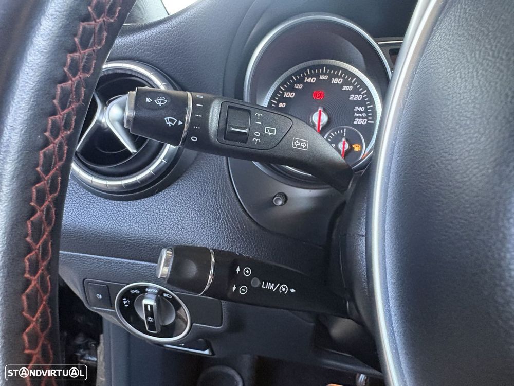 Mercedes-Benz CLA 180 - 20