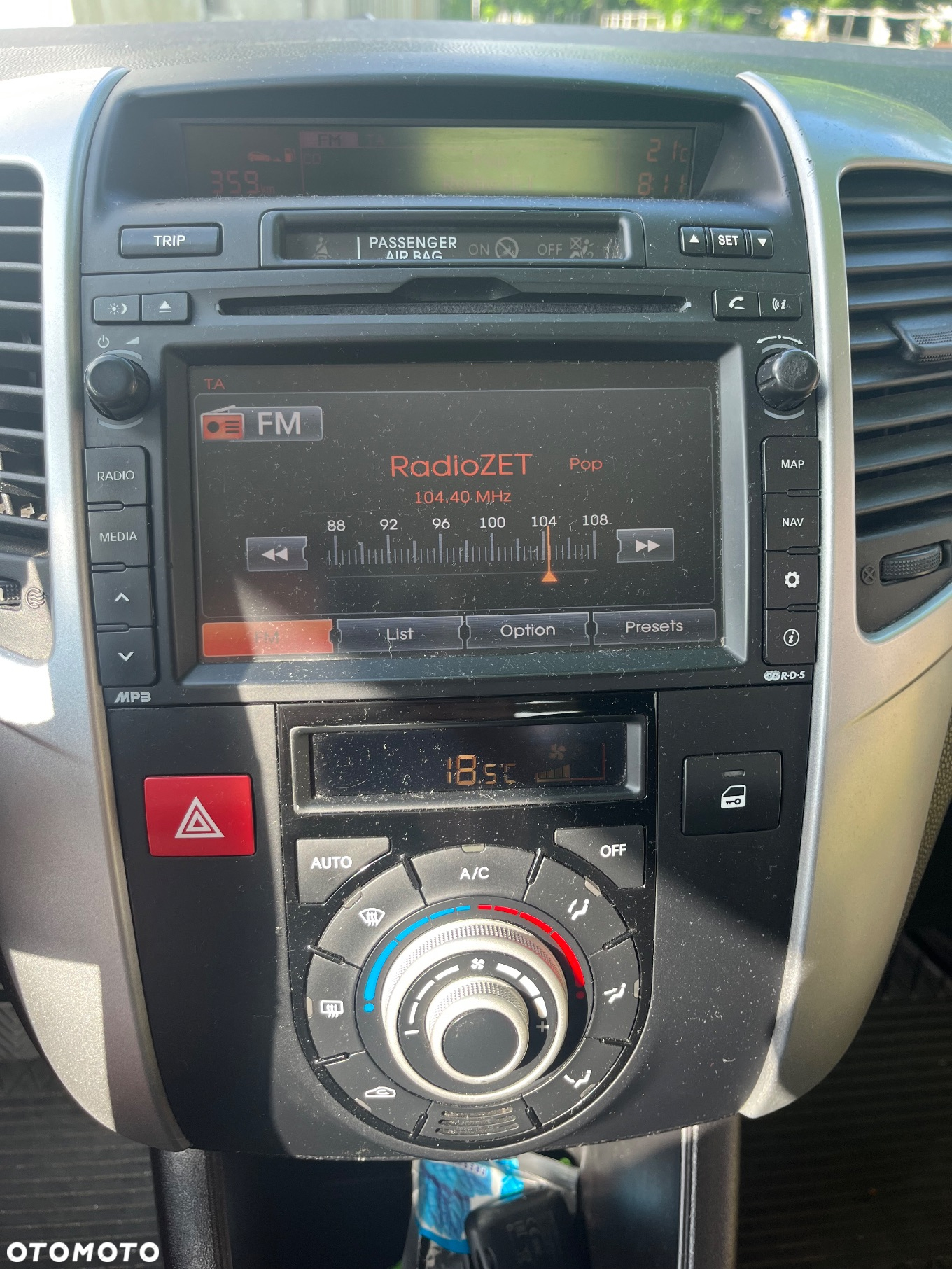 Kia Venga - 7