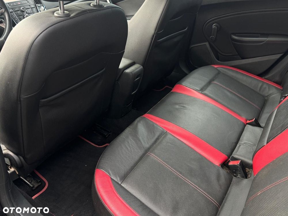 Opel Astra - 10