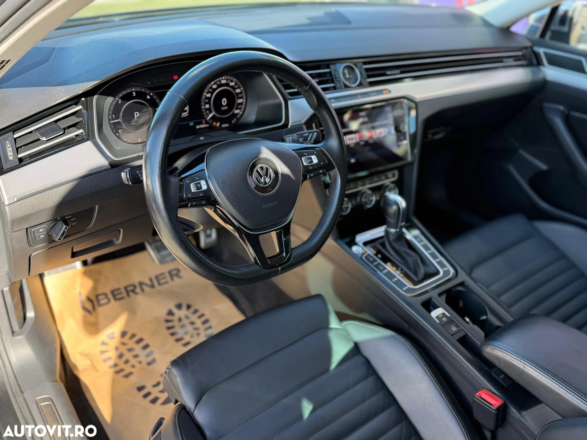 Volkswagen Passat Alltrack 2.0 TDI DSG 4Motion - 13