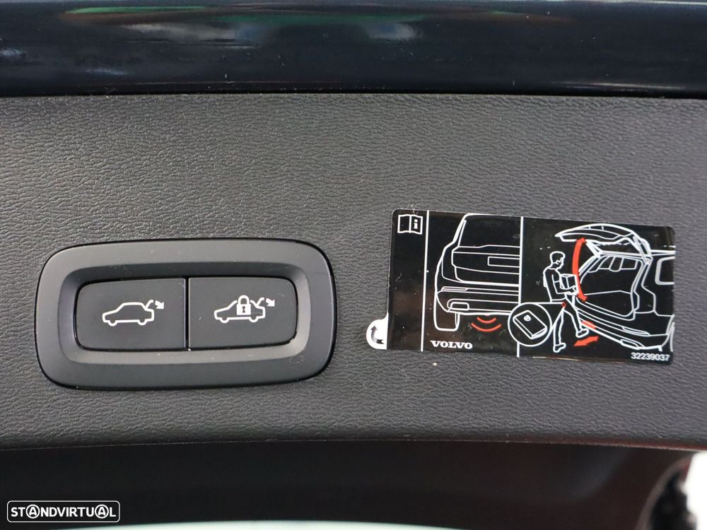 Volvo XC 40 1.5 T4 PHEV Inscription - 23