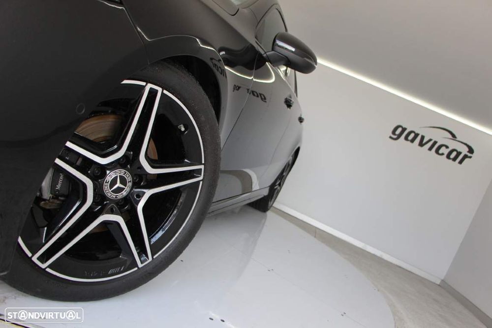 Mercedes-Benz A 200 AMG Line Aut. - 21