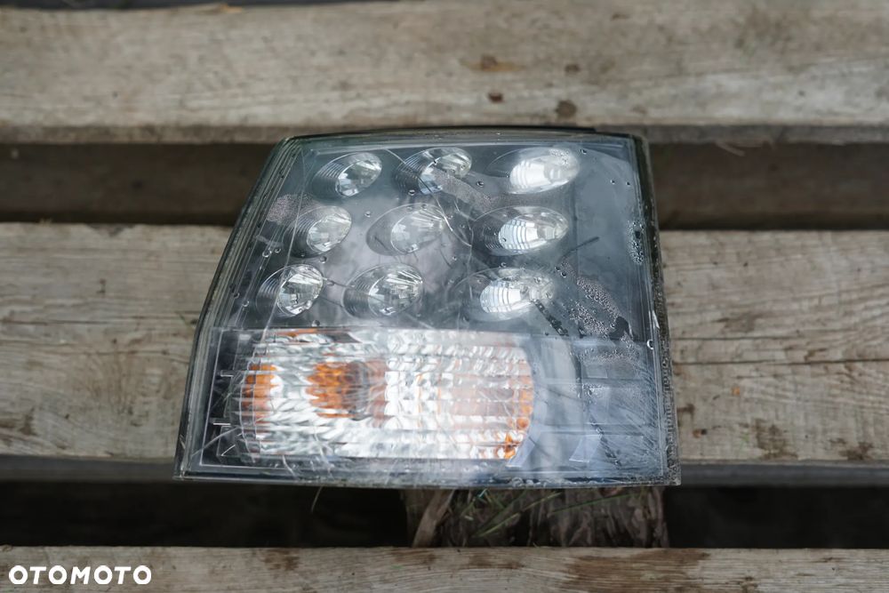 Lampa tył tylna prawa Mitsubishi Outlander II - 1