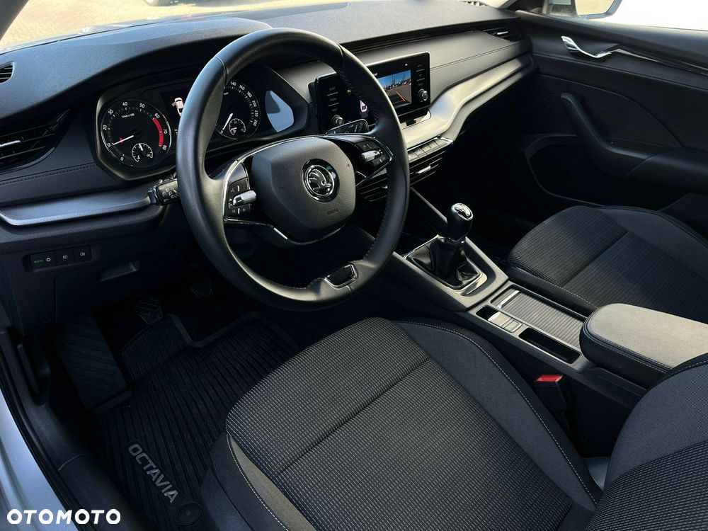 Skoda Octavia - 11