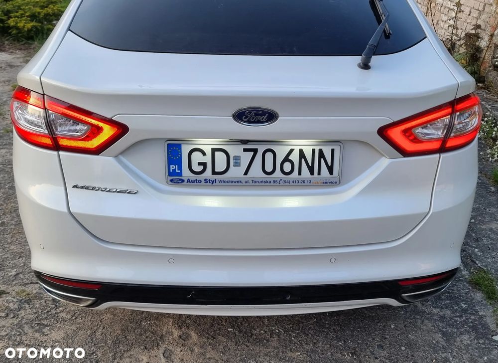 Ford Mondeo 2.0 TDCi Titanium PowerShift - 4