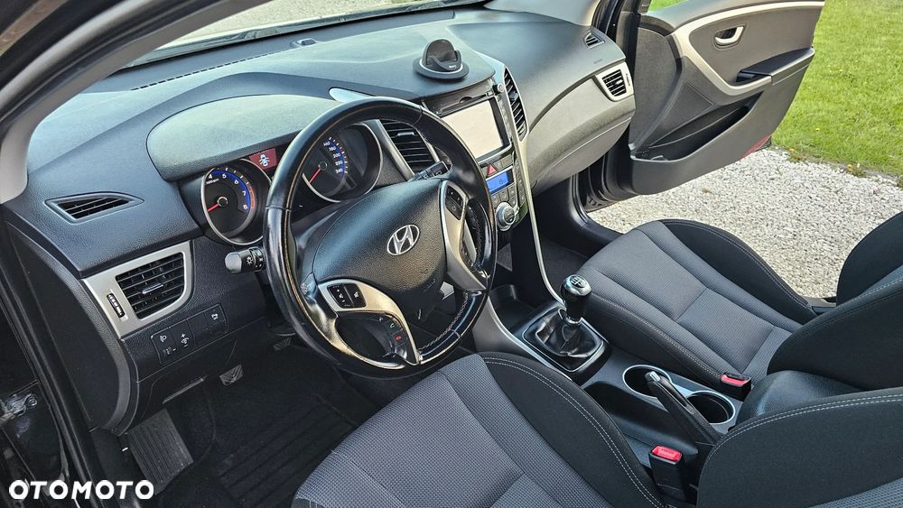 Hyundai i30 1.6 Style - 17