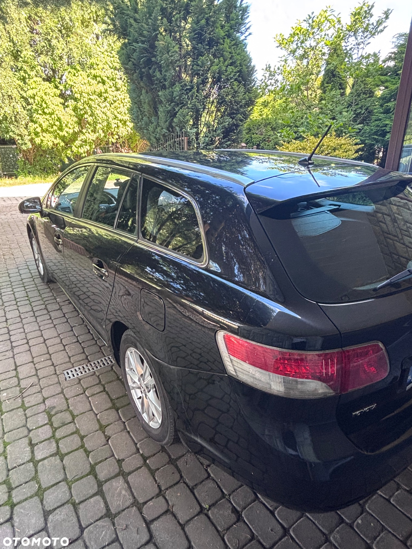Toyota Avensis 2.0 D-4D Sol - 4