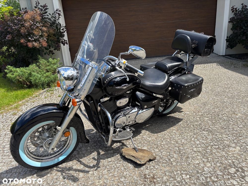 Suzuki Boulevard - 4