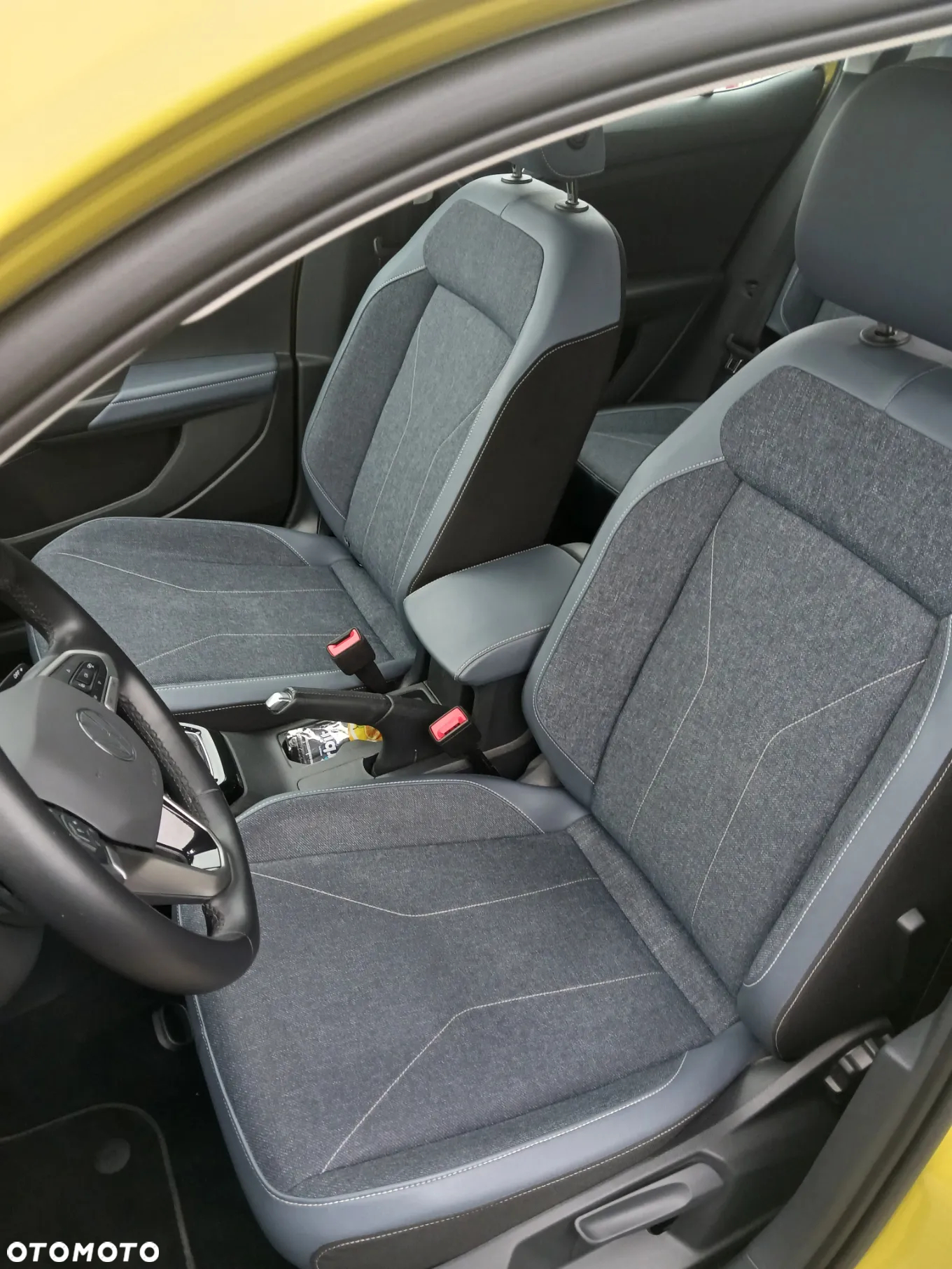 Volkswagen T-Cross 1.0 TSI Style DSG - 18