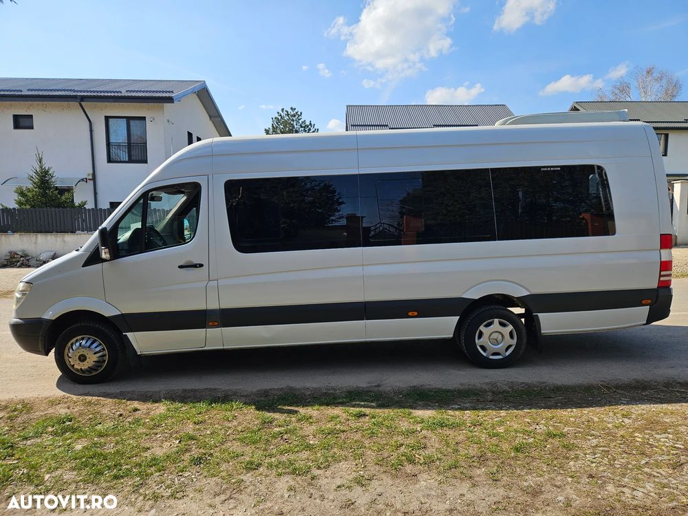 Mercedes-Benz Sprinter - 2