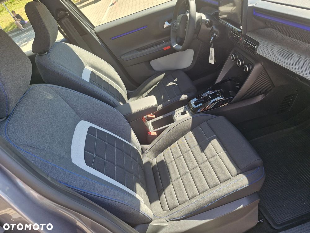 Citroën C3 1.2 mHEV Plus - 7
