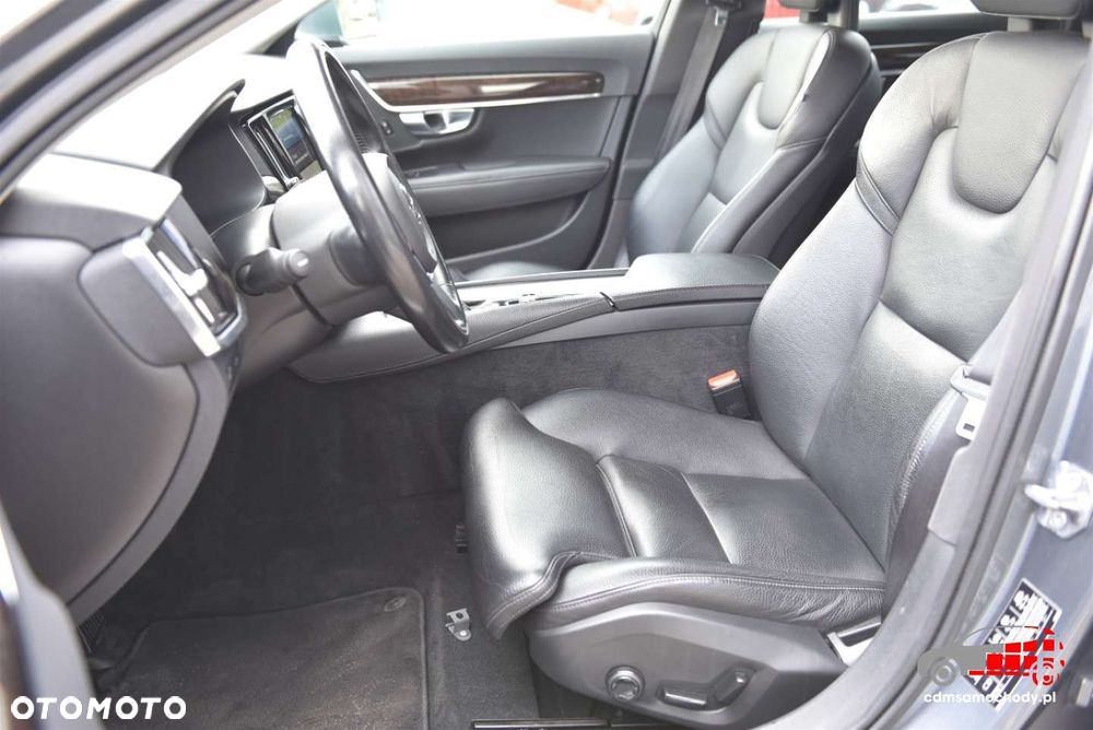 Volvo V90 T5 Momentum - 16