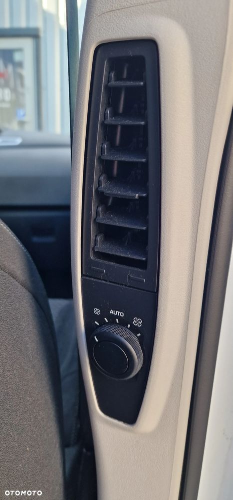 Citroën C4 Grand Picasso - 17