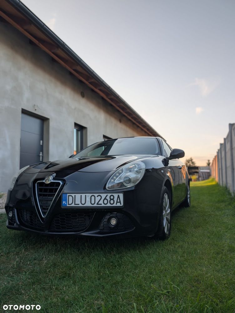 Alfa Romeo Giulietta 2.0 JTDM 16V - 1