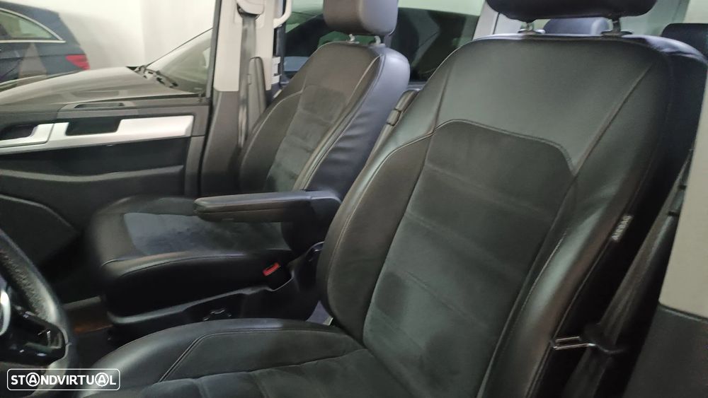 VW Multivan 2.0 TDI Highline DSG - 15