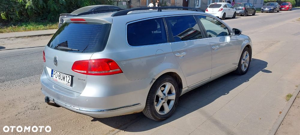 Volkswagen Passat 2.0 TDI Comfortline - 6