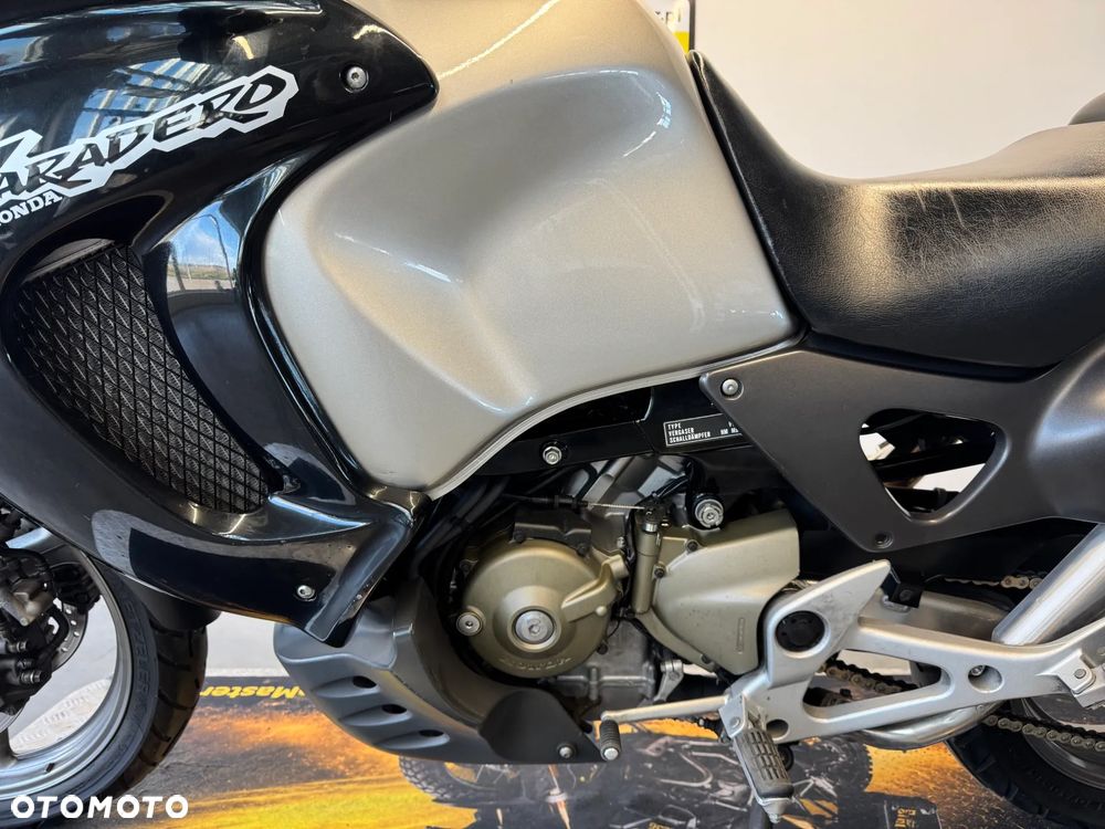 Honda XL - 23