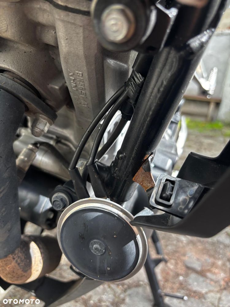 Honda CB - 9