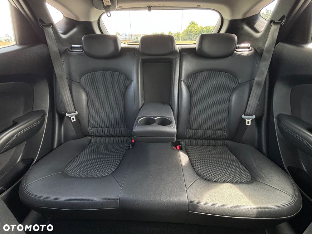 Hyundai ix35 2.0 CRDi Comfort 4WD - 26