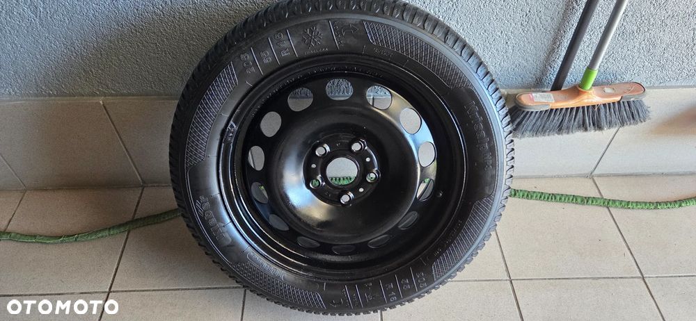 Volkswagen Golf 1.6 TDI BMT Comfortline - 10