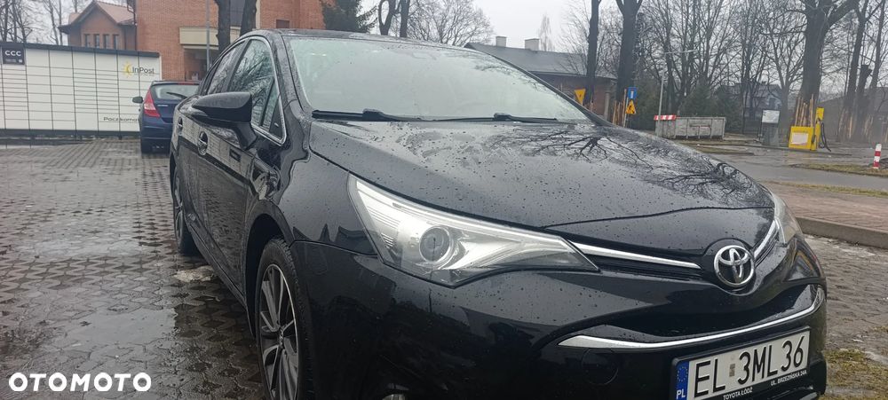 Toyota Avensis 1.8 Prestige - 1