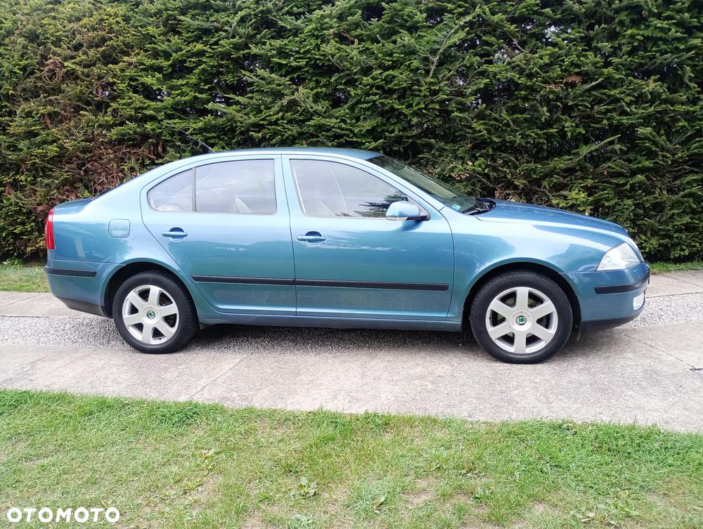 Skoda Octavia 2.0 TDI Elegance - 4