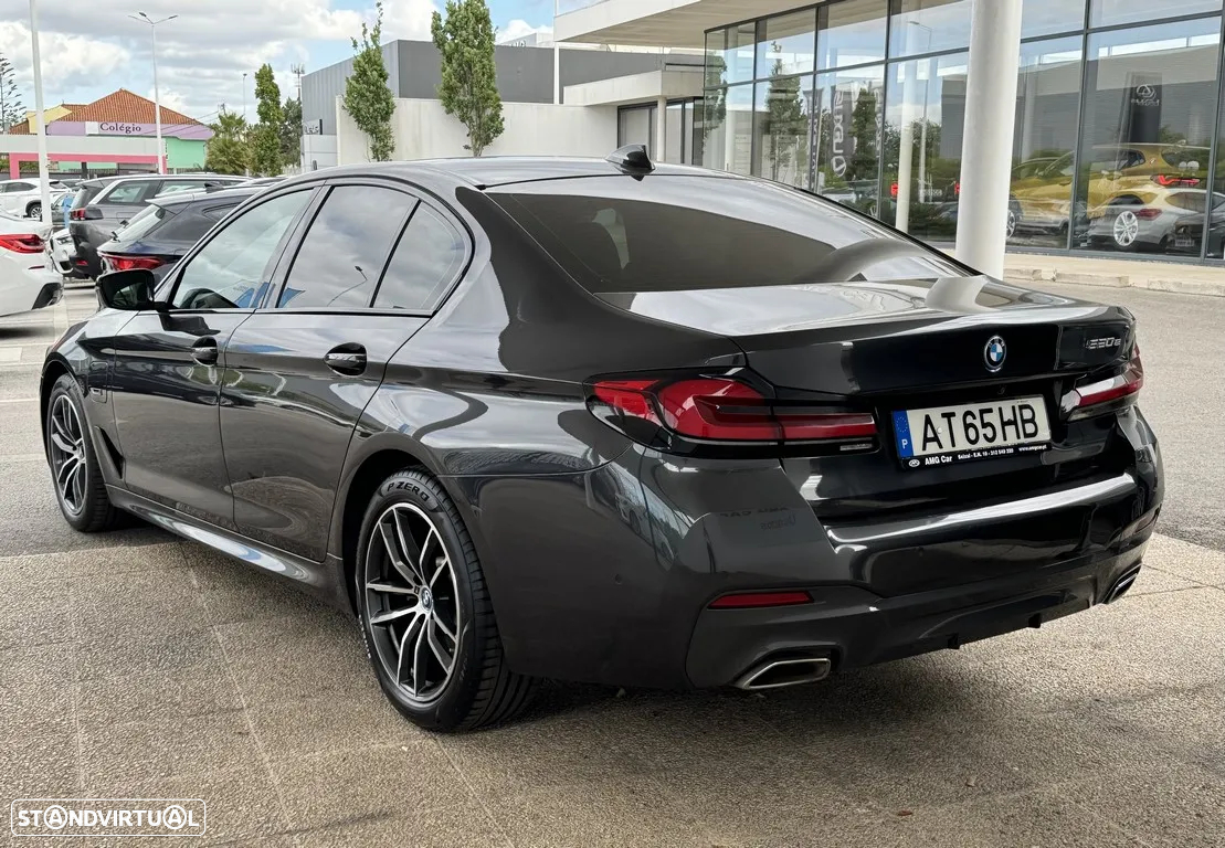 BMW 520 e Pack M - 27