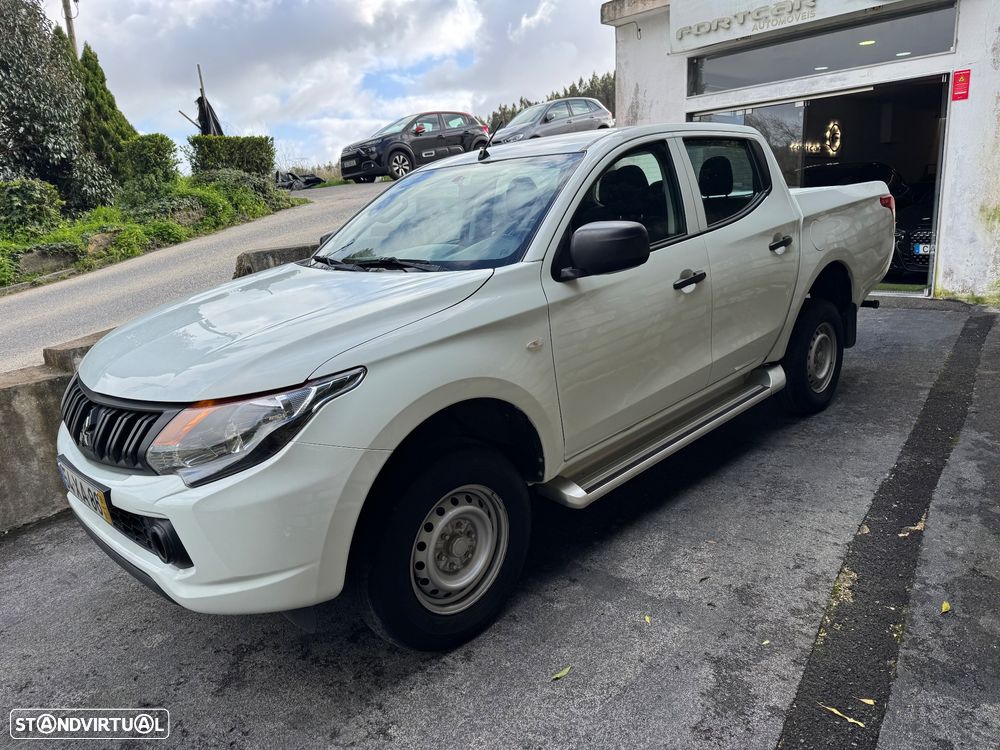 Mitsubishi L200 2.4 DI-D CD Invite 2WD - 3