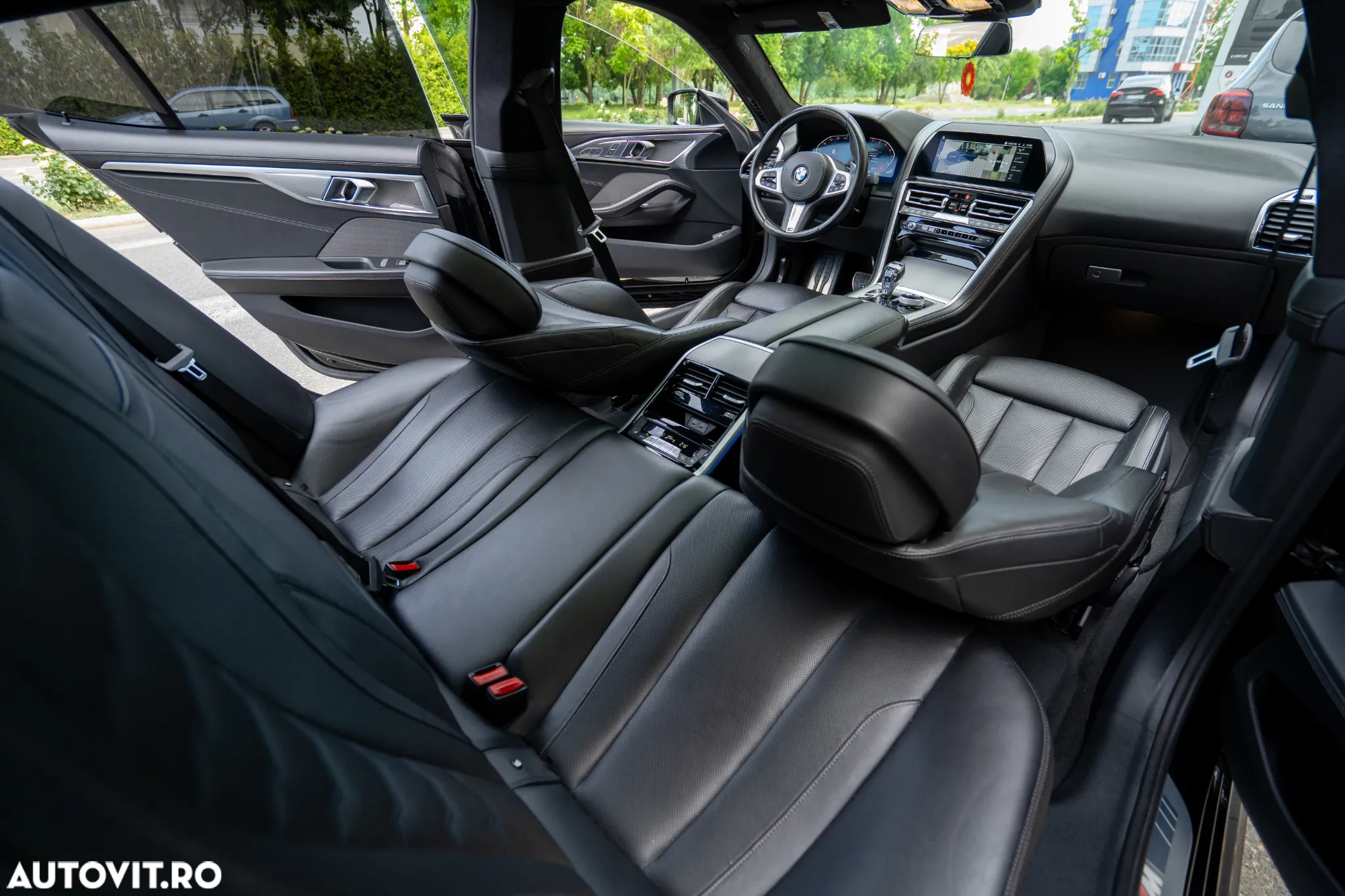BMW Seria 8 840i xDrive - 7